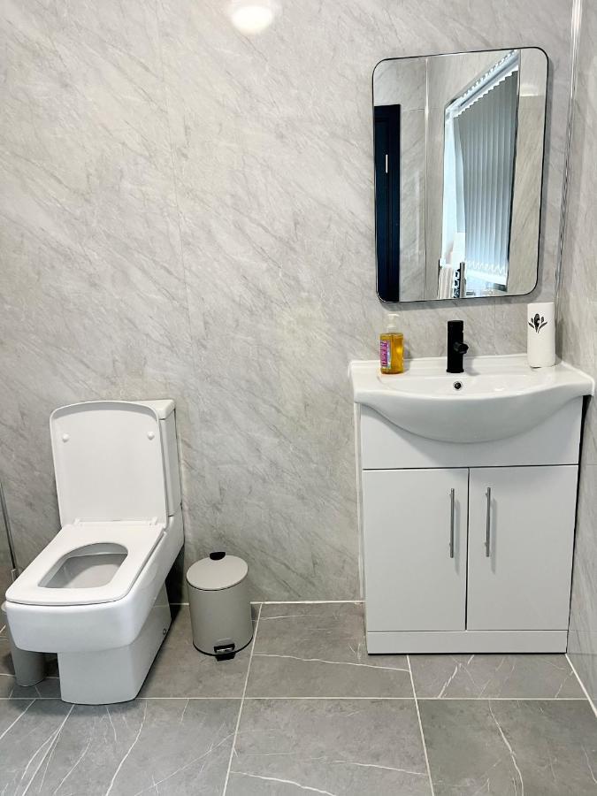 M Sisters Luxury Home In Ng6 Nottingham Luaran gambar